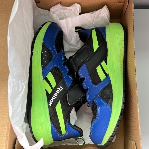 Kids Reebok Sneakers Black, Green, Blue no tie - Picture 6 of 6